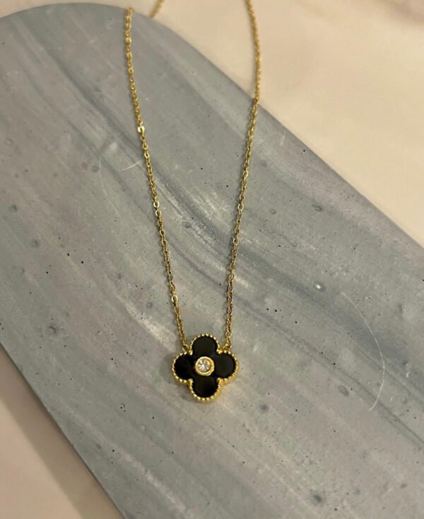 Dot-Clover Pendant