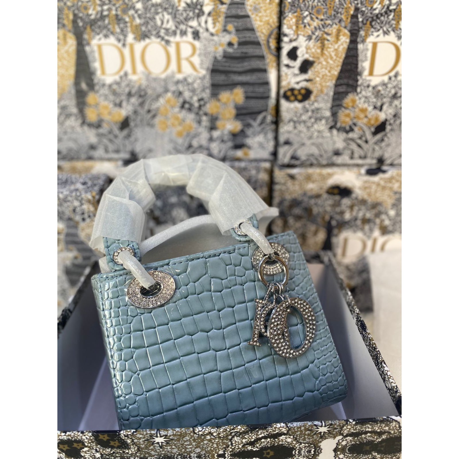 Mini Dior-G – Beezeeys